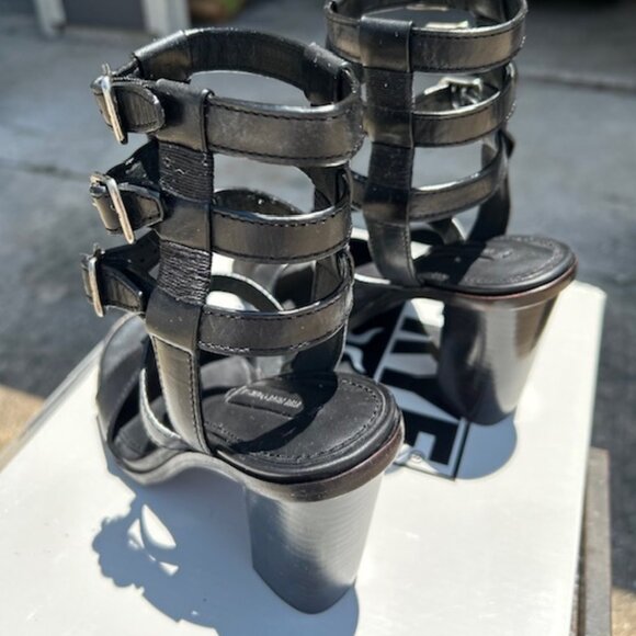 Frye Suzie Gladiator Womens Black Leather Strap Block Heels - Picture 7 of 16